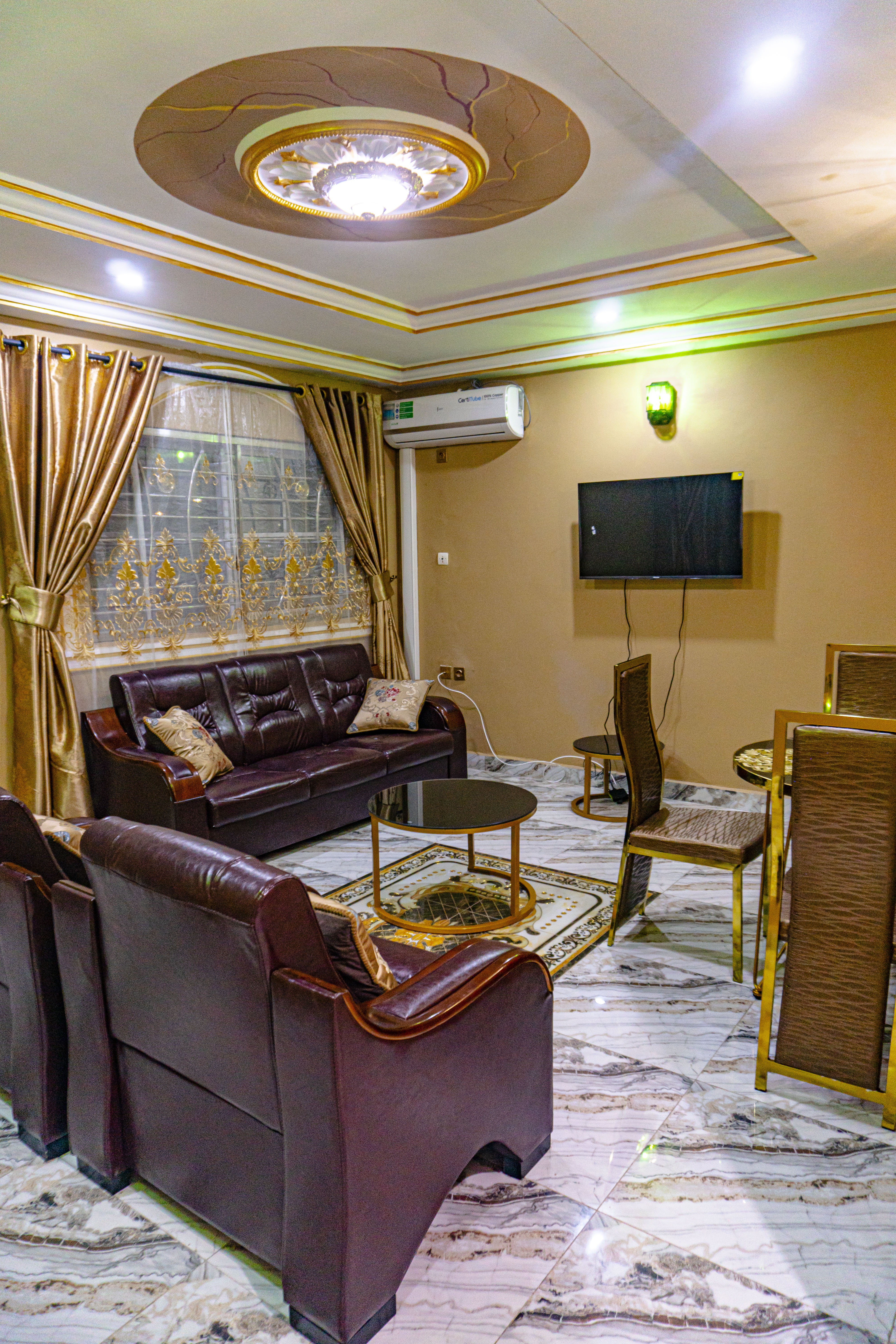 Low Price Guesthouse/Hotel in Yaounde